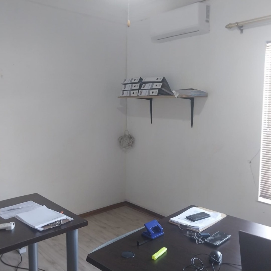 3 Bedroom Property for Sale in Kroonheuwel Free State